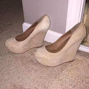 Steve Madden Size 8 Wedges